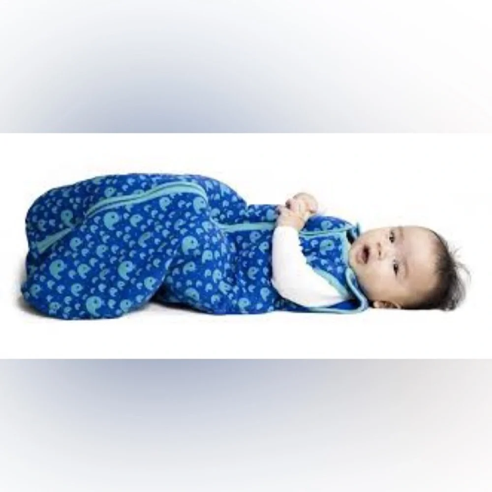 Baby Deedee Sleep Nest Tee in Playful Whales
